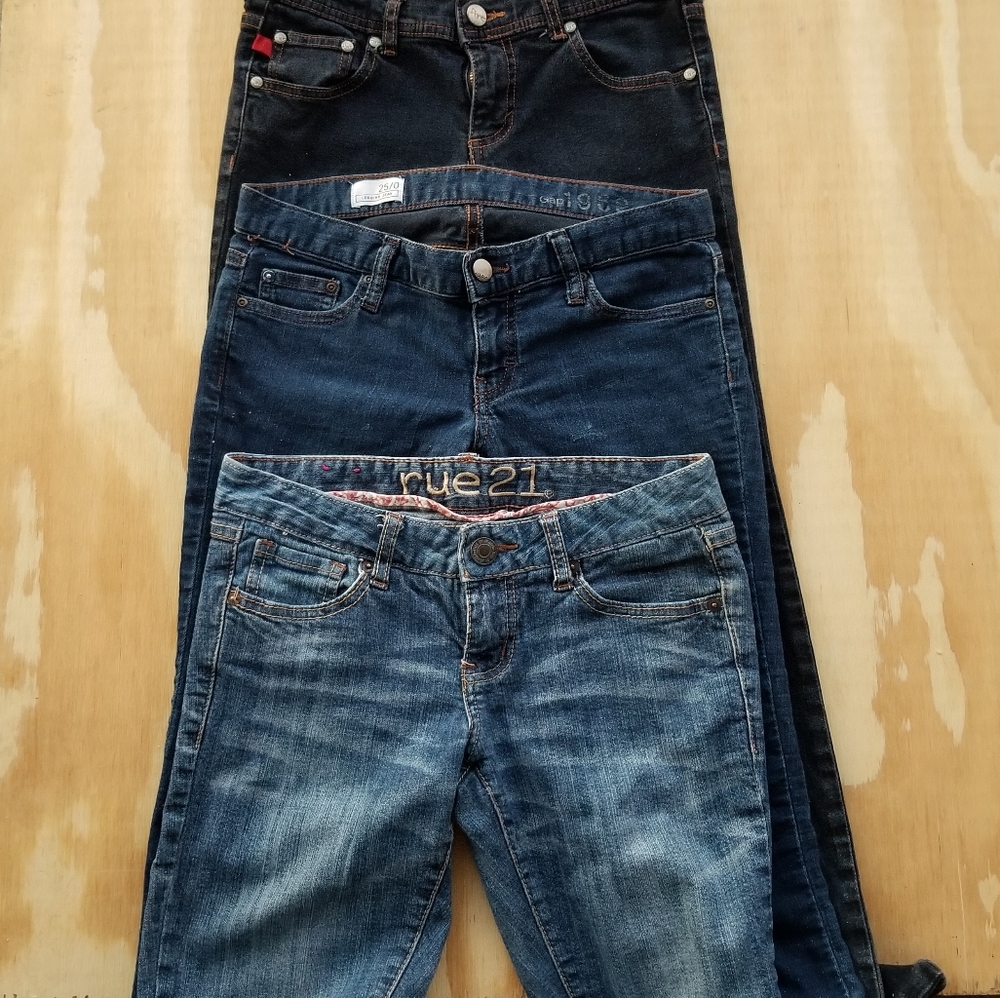 Gap & Rue 21 light, medium, & dark wash - Picture 6 of 7